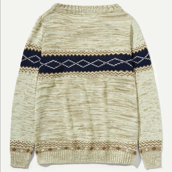 CREAM &  NAVY SWEATER - Picture 3 of 14